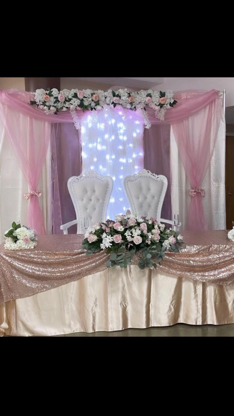Almas Bridal and Flowers: Google Places image 5