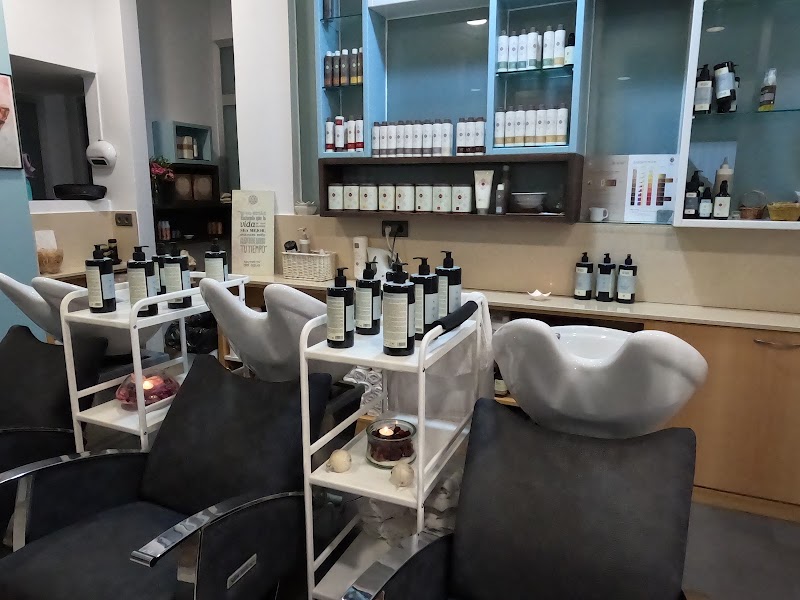 Peluquería carolina Touris Belleza Saludable photo 2