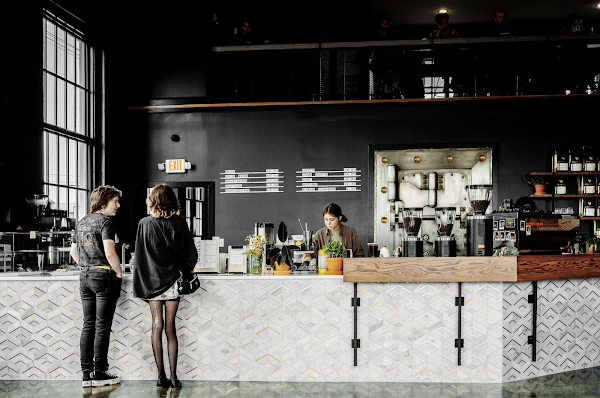 QUILLS COFFEE exterior