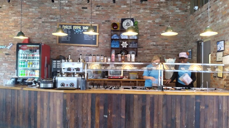 Freeze Frame Yogurt Shoppe photo 4