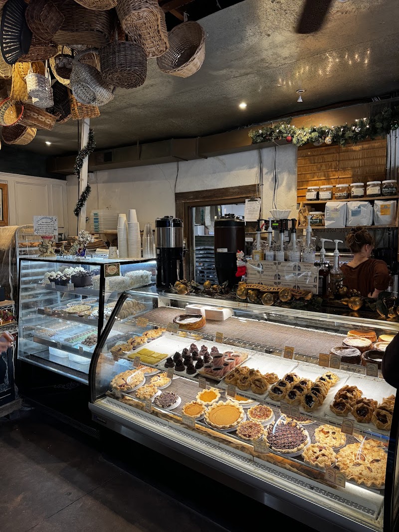 Continental Bakery photo 4