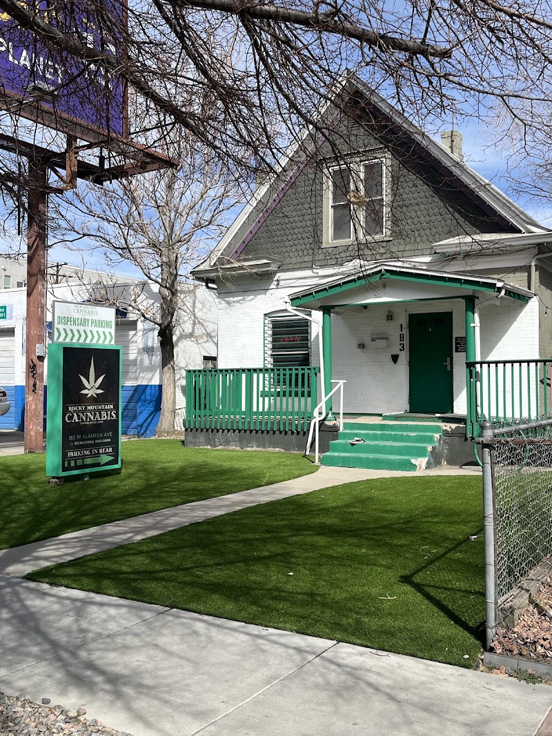 Video tour of Rocky Mountain Cannabis - Denver Dispensary retail environment