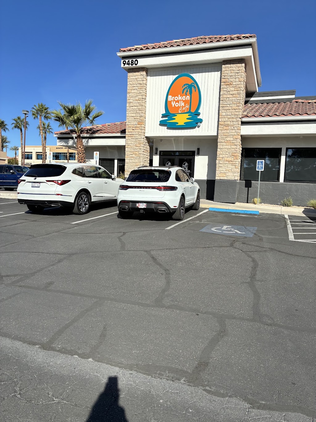 Broken Yolk Cafe
