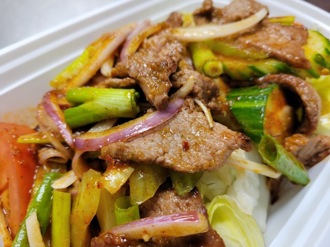 Tasty Thai & Sushi photo 4