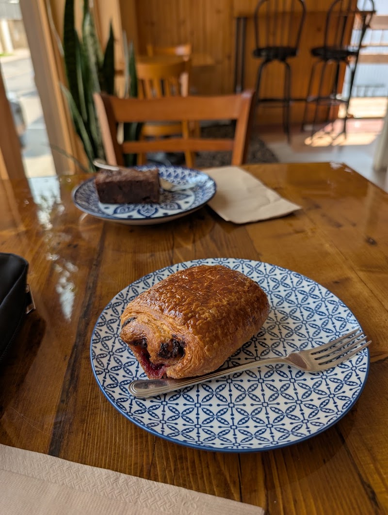 Au Bec Pointu Café photo 4