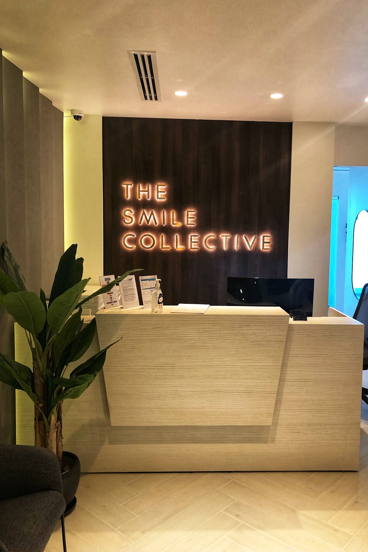 The Smile Collective (Dentist) by Dr. Khurram Asgher DDS (USA)