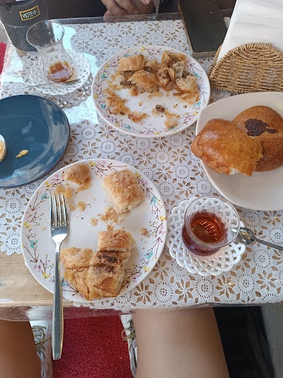 Sıcak Fırın ( Ayvalık) - Restoran