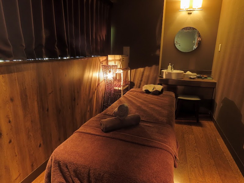 サナティオ スパ 新宿 2