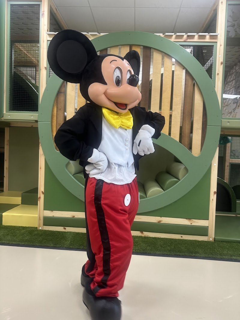 XploreKidz - Pinecrest Premium Indoor Playground photo 10