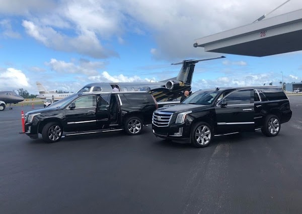 Liv Lux Miami Limo & Chauffeur Service portfolio