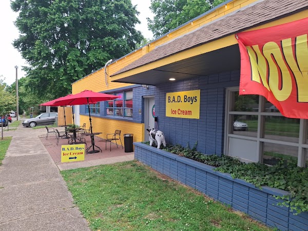 B.A.D. BOYS ICE CREAM exterior