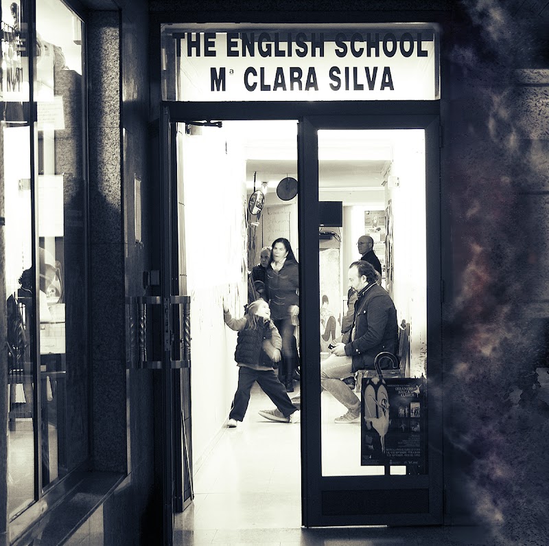 The English School, Clara Silva photo 2