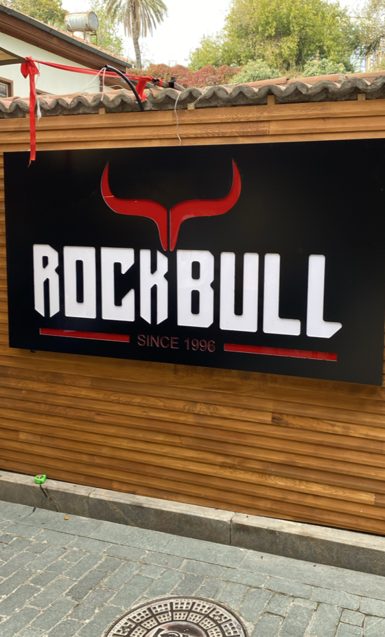 ROCKBULL mekanı