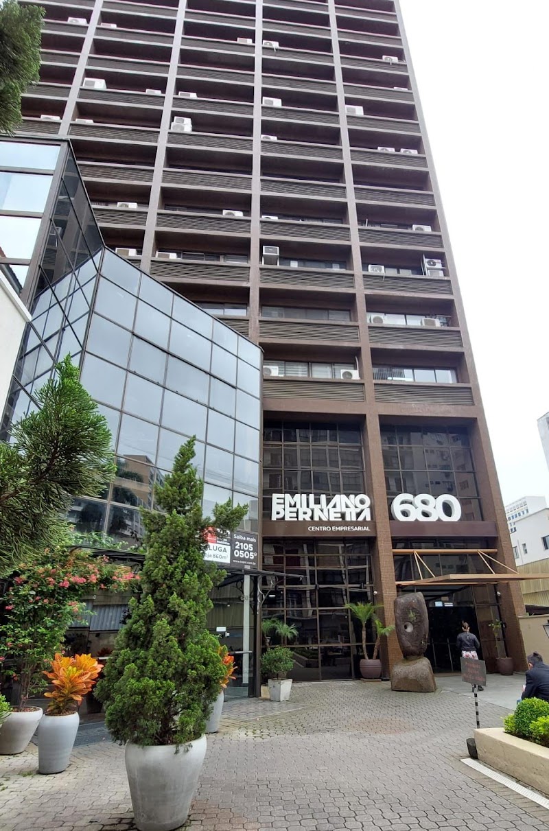 Dra Isabela Denes- Cirurgiã dentista -Endodontista- Especialista em tratamento de Canal - foto 4