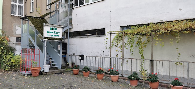 Yunus Emre Mosque Berlin photo 5