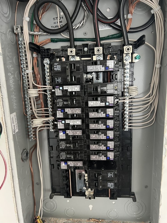 Hollywood Hills Best Electricians - Electrician in Los Angeles