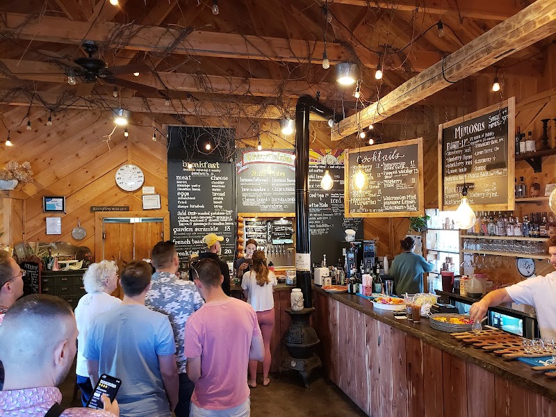 Crazy Daisies Flowers & Garden Cafe photo 3