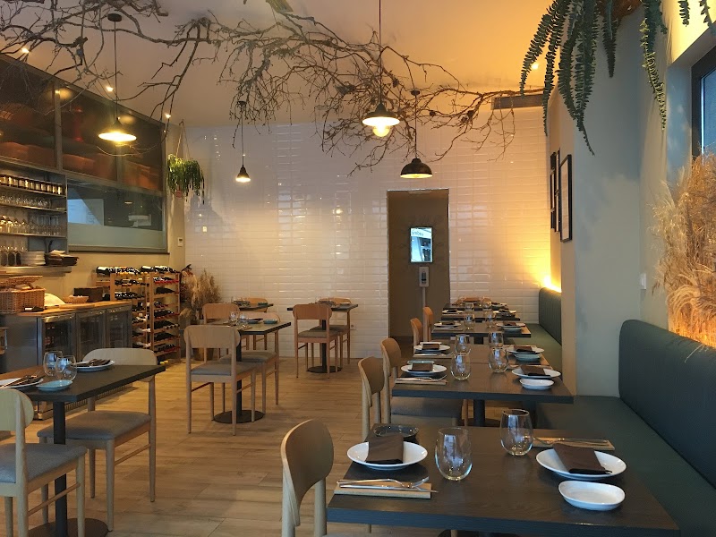 Michaels restaurante photo 1