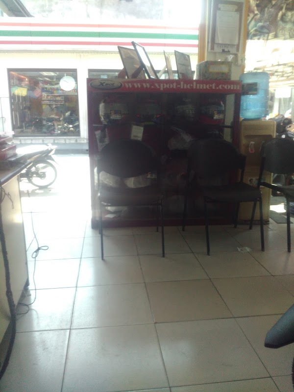 Motortrade - Western Bicutan