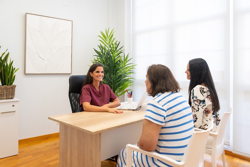 Clínica Dental Gloria Rodríguez López - Benigno Coello Delgado photo 3