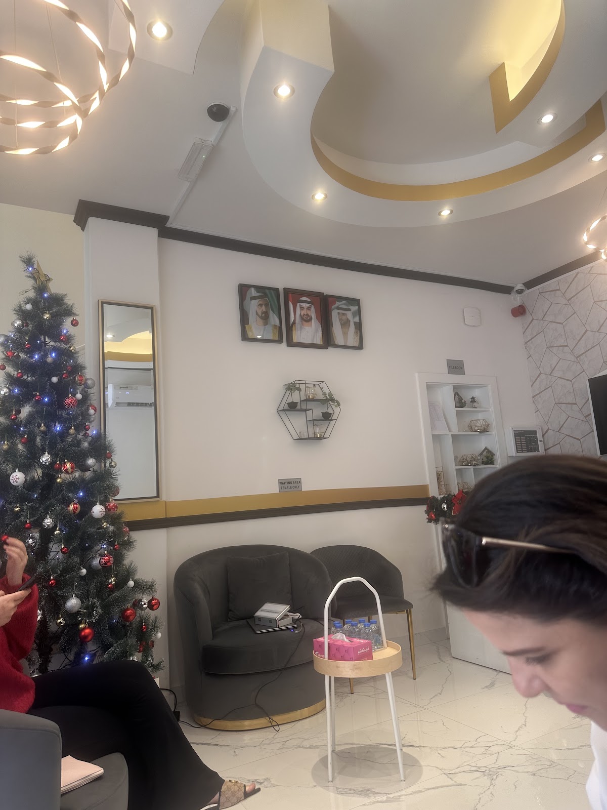 CLINICA COSMETIC POLY CLINIC 4