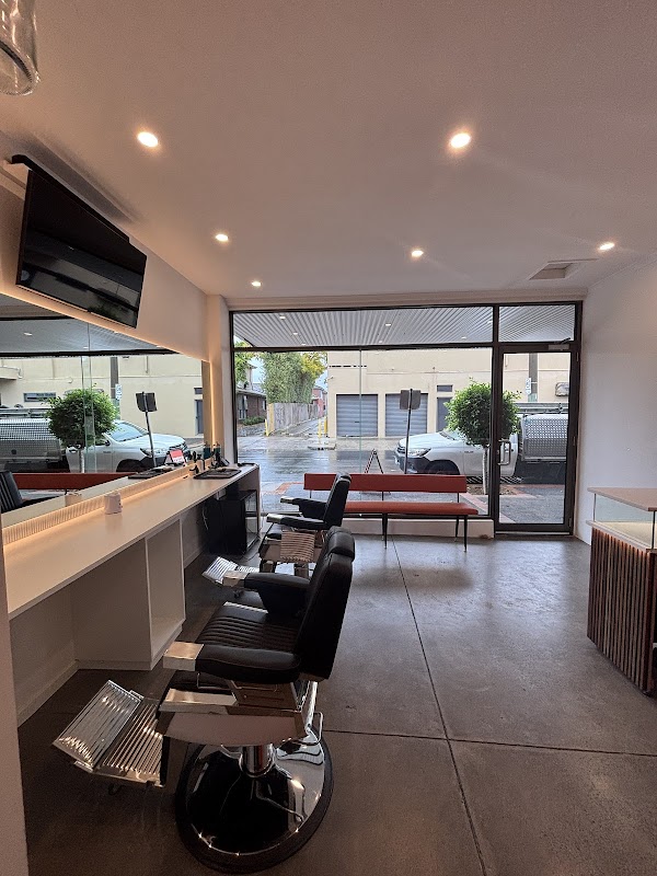 Hairy’s Barbershop