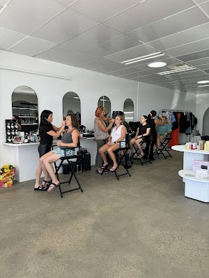 Rachel House Hair photo 2