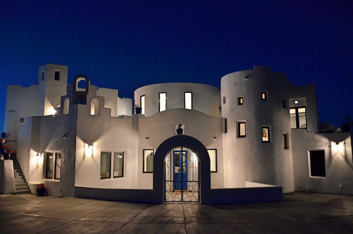 Sirena Vineyard Resort