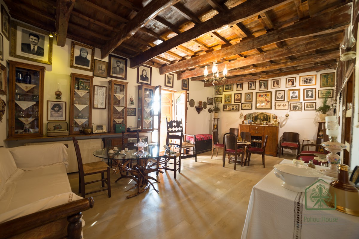 Poliou House / Το σπίτι του Πολιού in crete
