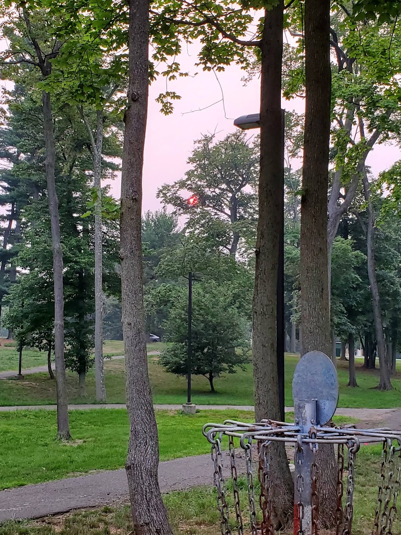 Rutgers Disc Golf Course photo 5