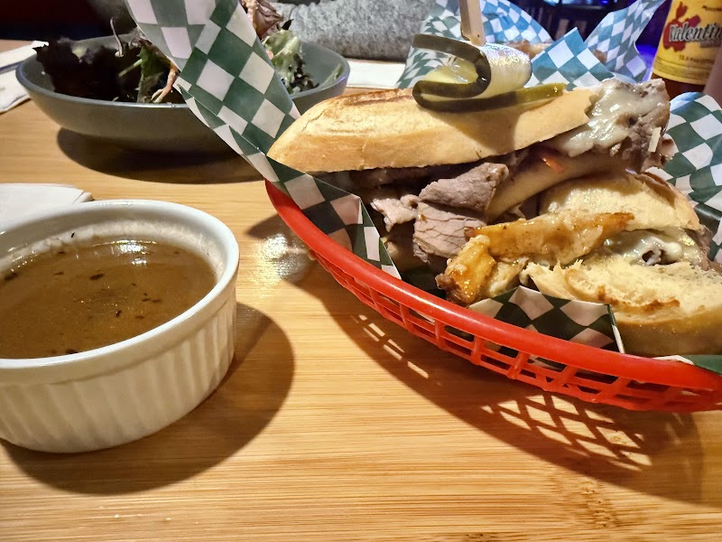 B&T's Hard Knock Cafe photo 3