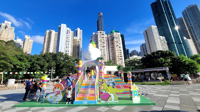 Belcher Bay Promenade