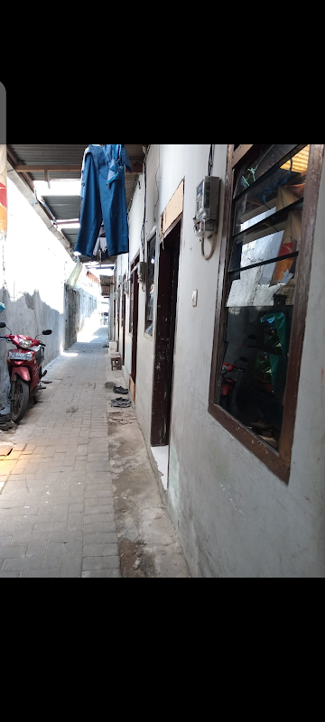 Kost Petemon barat, Surabaya barat
