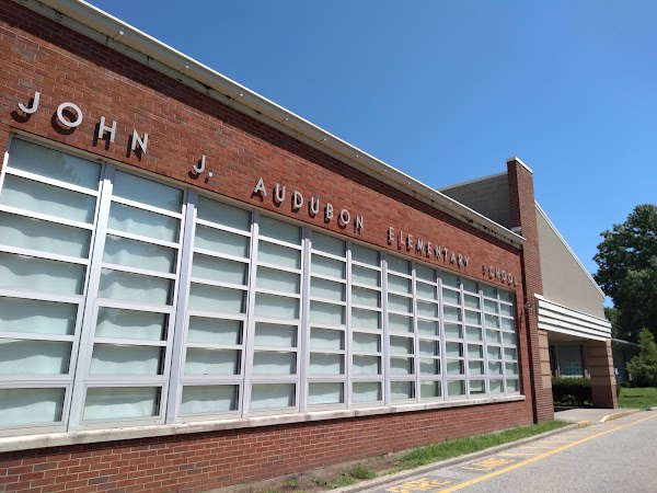 Photo by Mike Pascal