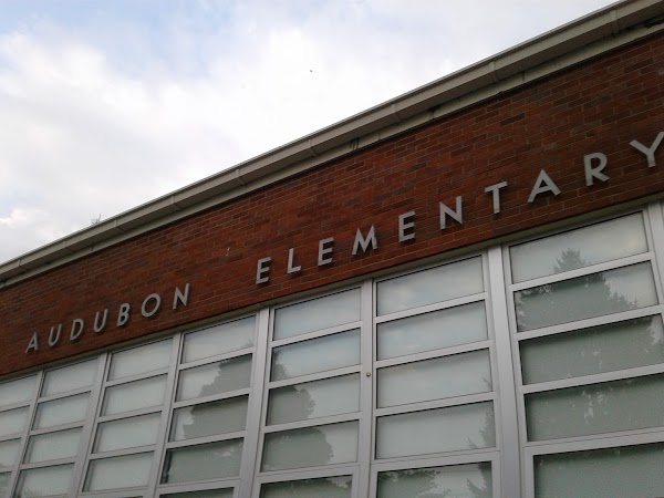 Photo by Mike Pascal