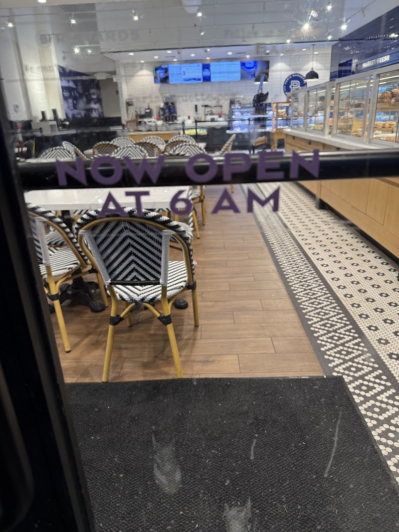 Paris Baguette photo 2