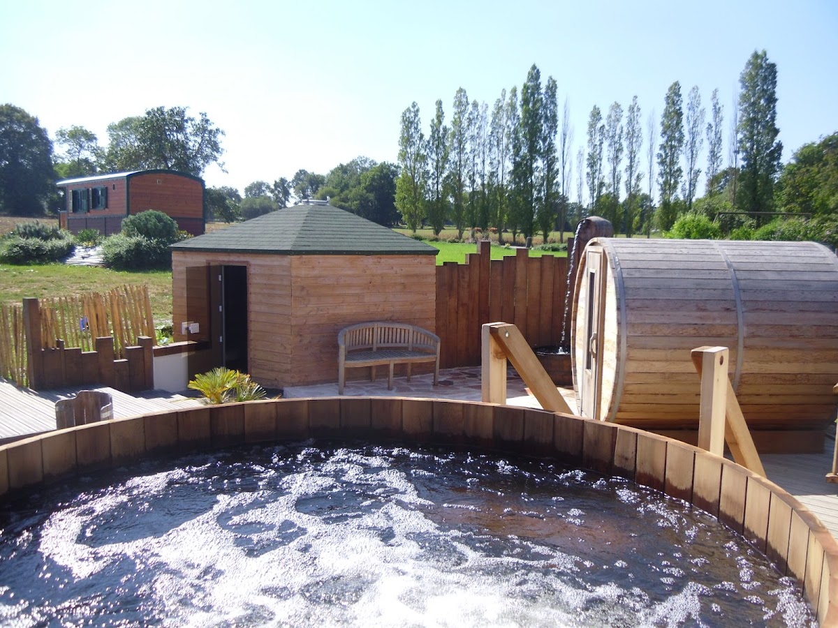 DOMAINE ARVOR - Hébergements insolites pour couples et amis en Bretagne — 4