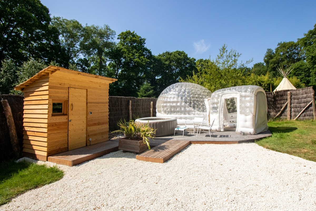 DOMAINE ARVOR - Hébergements insolites pour couples et amis en Bretagne