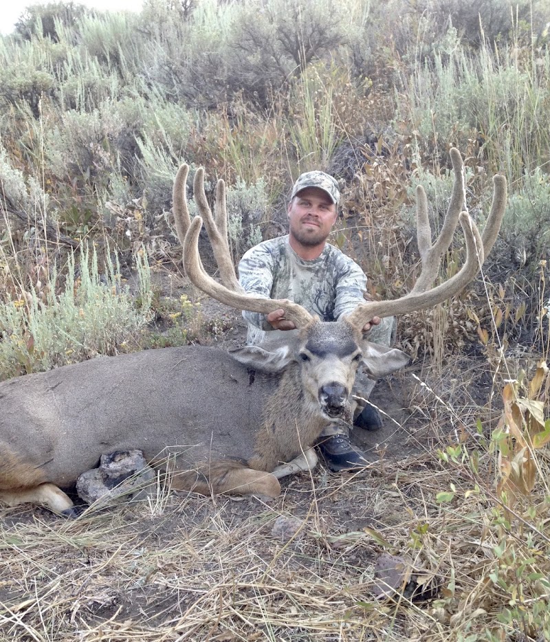 Mount Tobin Outfitters - Photo 1
