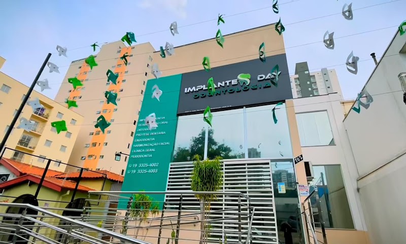 Implantes Day Odontologia