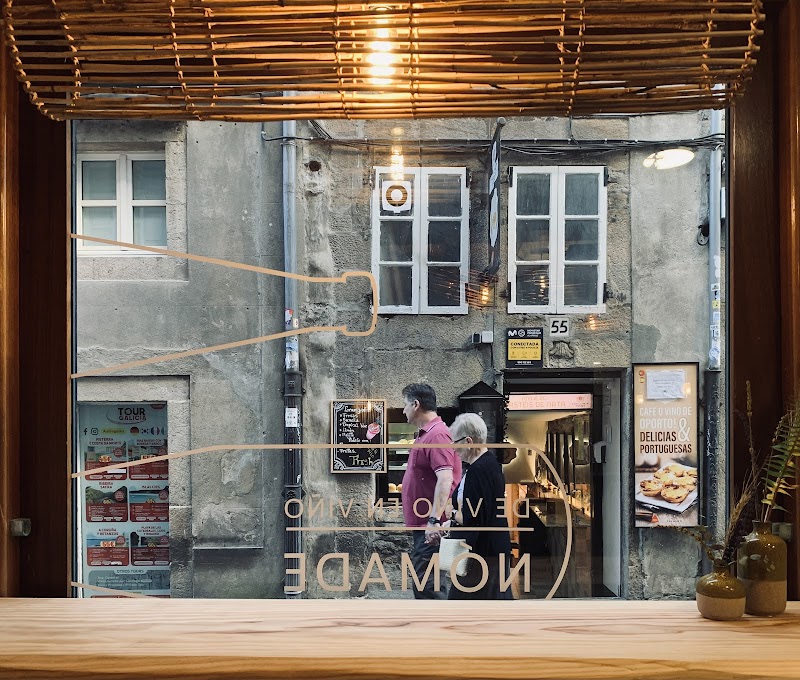 Nómade Santiago | Bar de Viños e Tapas photo 1