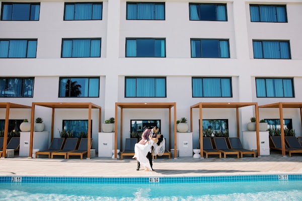 Hilton Santa Monica Hotel & Suites