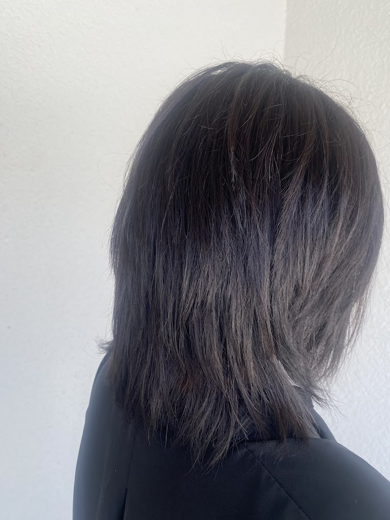 LES CISEAUX DE JENNIFER (LES CISEAUX DE JENNIFER) — photo 4