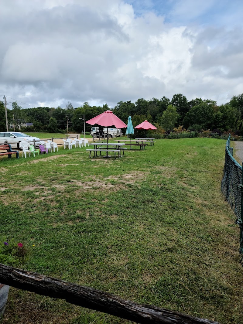 Tatnuck Driving Range banner