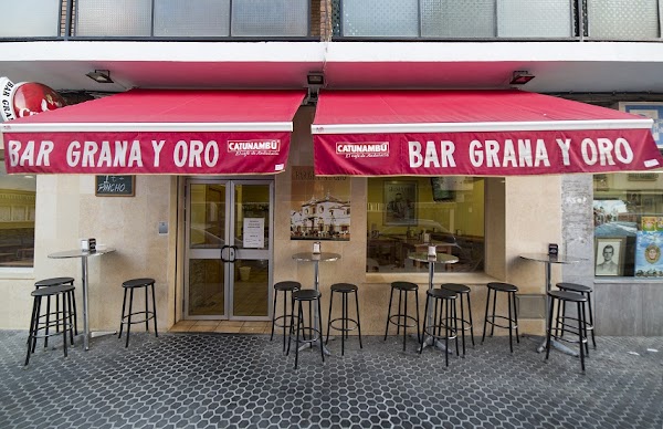 Bar Grana y Oro