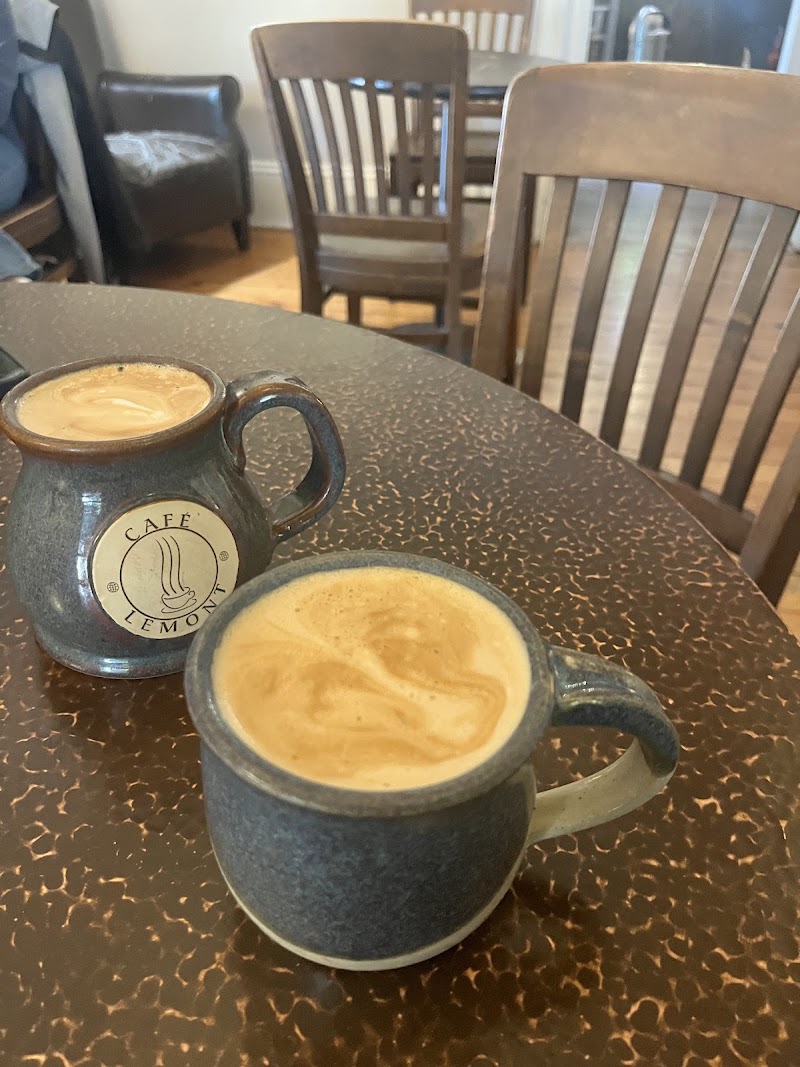 Café Lemont photo 3