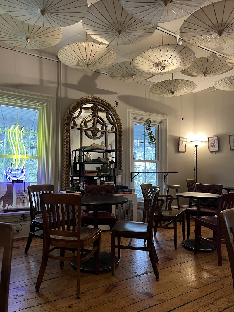 Café Lemont photo 4