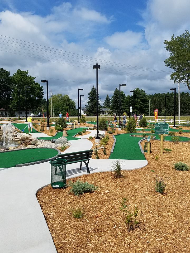 Lake City Miniature Golf banner