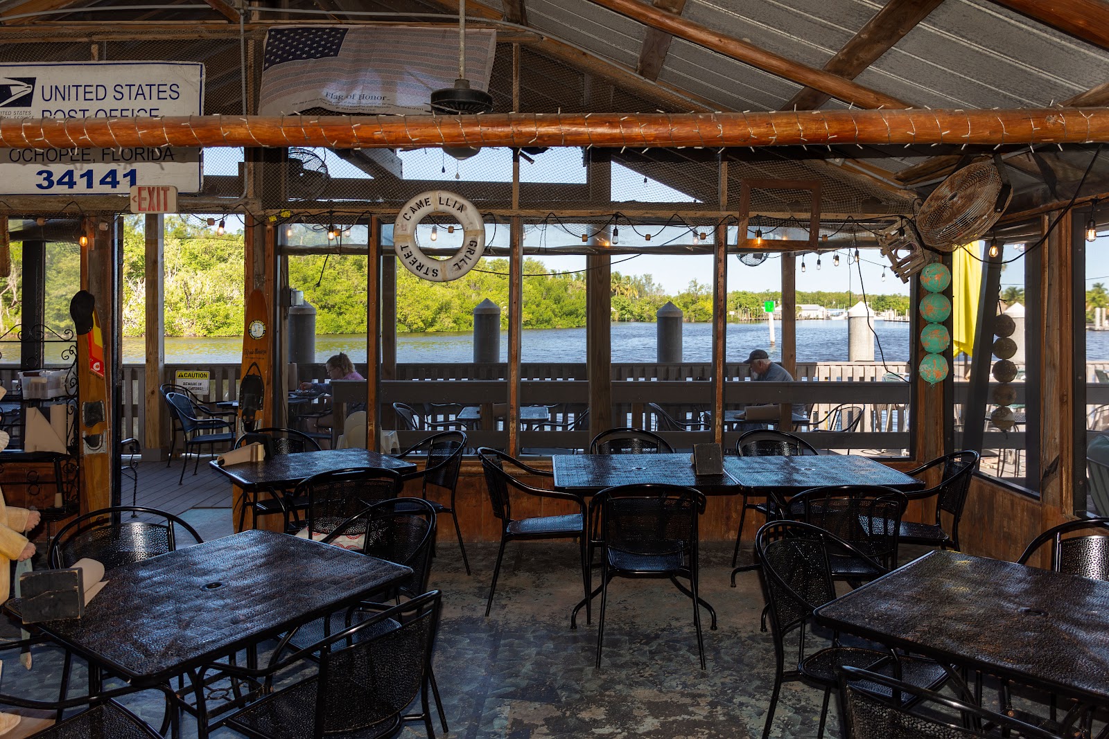 Camellia Street Grill