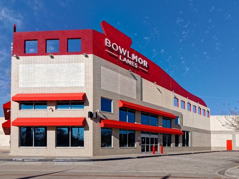 Bowlero Dallas photo 8